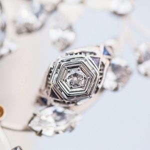 1920s antique art deco diamond and white gold ring